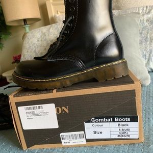Black Combat Boots sz 5.5